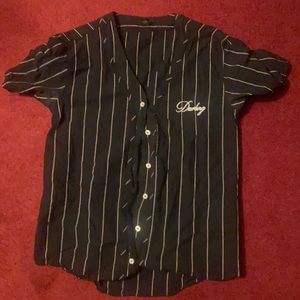 Forever 21 women’s button down shirt